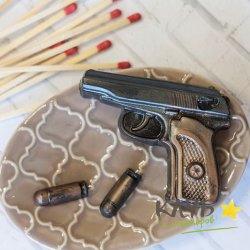 Пистолет Макаров с пулями, форма пластиковая