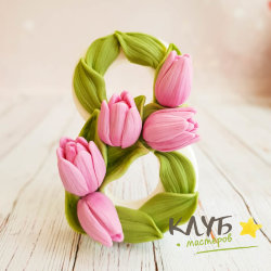 Восьмое марта с пятью тюльпанами, форма из пищевого силикона